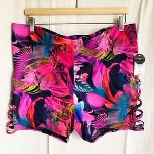 NWT - Floral Active High-Rise Lattice Side Swim Short - TORRID sz 1X (14/16)